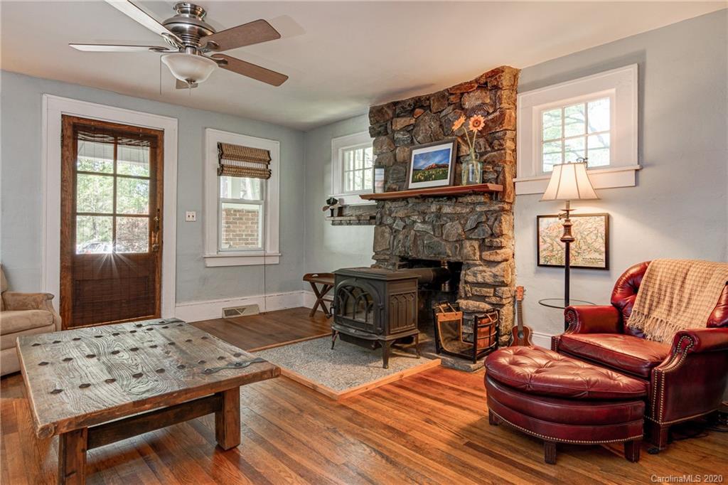 44 Laurel Loop Asheville NC 28806