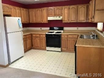 136 Just A Mere Lane Burnsville NC 28714