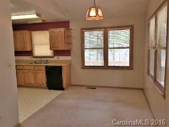 136 Just A Mere Lane Burnsville NC 28714