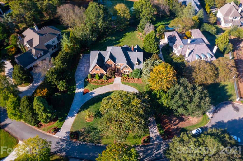 8720 Lake Challis Lane Charlotte NC 28226