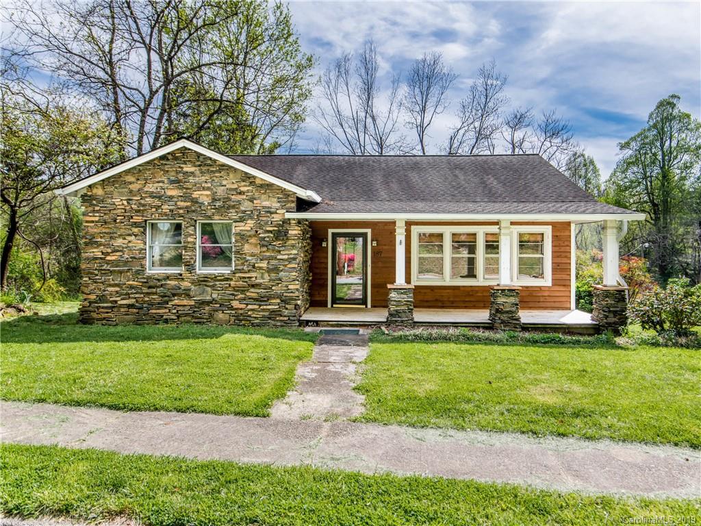 187 Henderson Street Saluda NC 28773