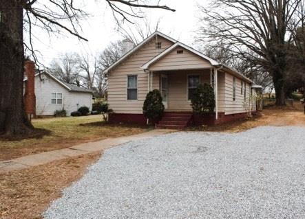 306 W 12th Street Newton NC 28658
