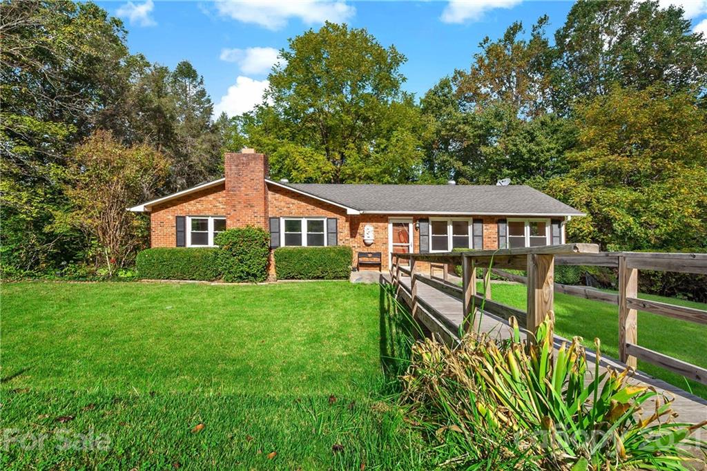 122 Sunset Drive Marion NC 28752