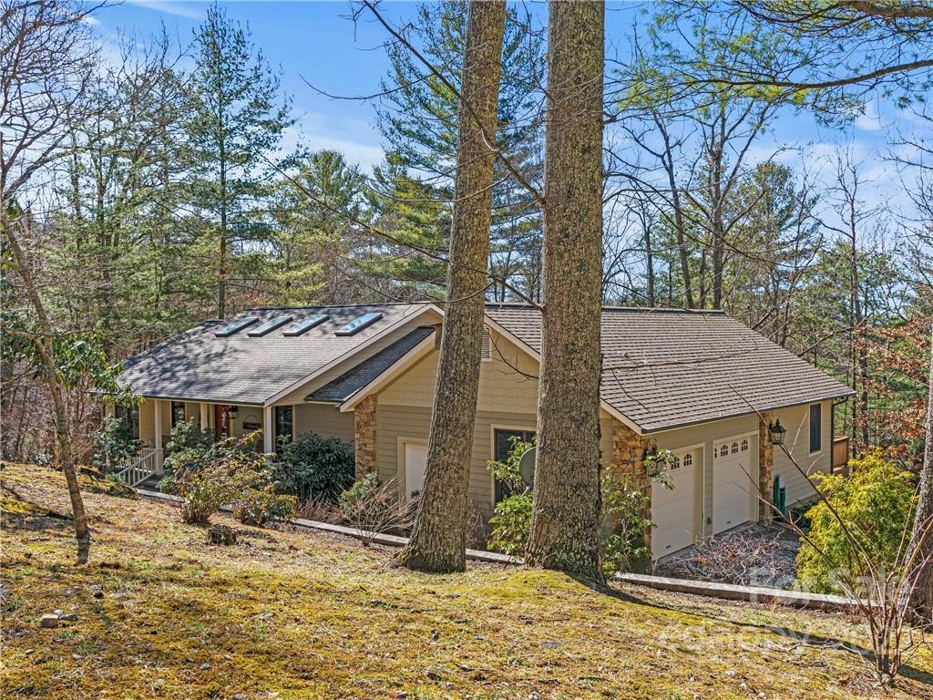 635 Reservoir Road Burnsville NC 28714