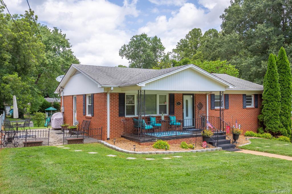 113 Pine Street Morganton NC 28655