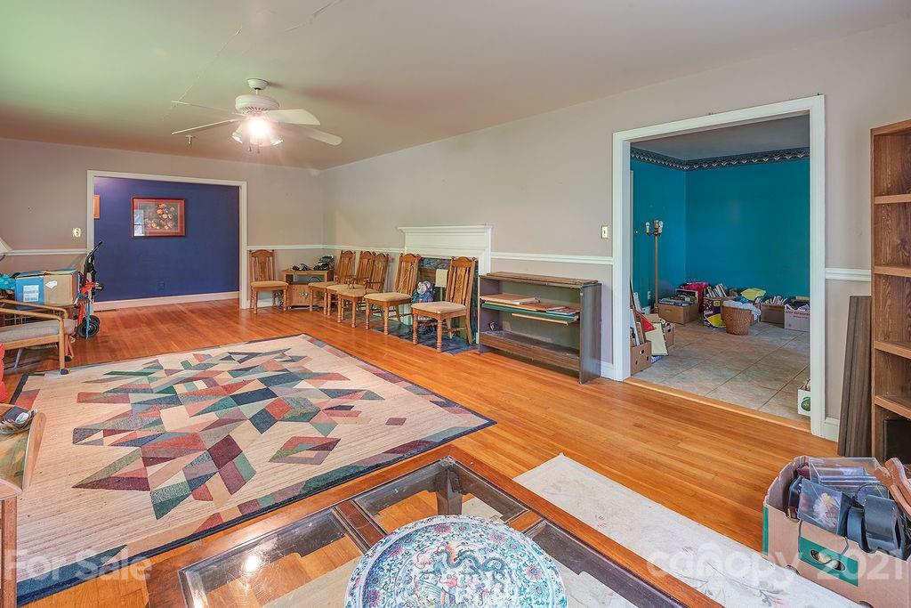 2 Clarendon Road Asheville NC 28806