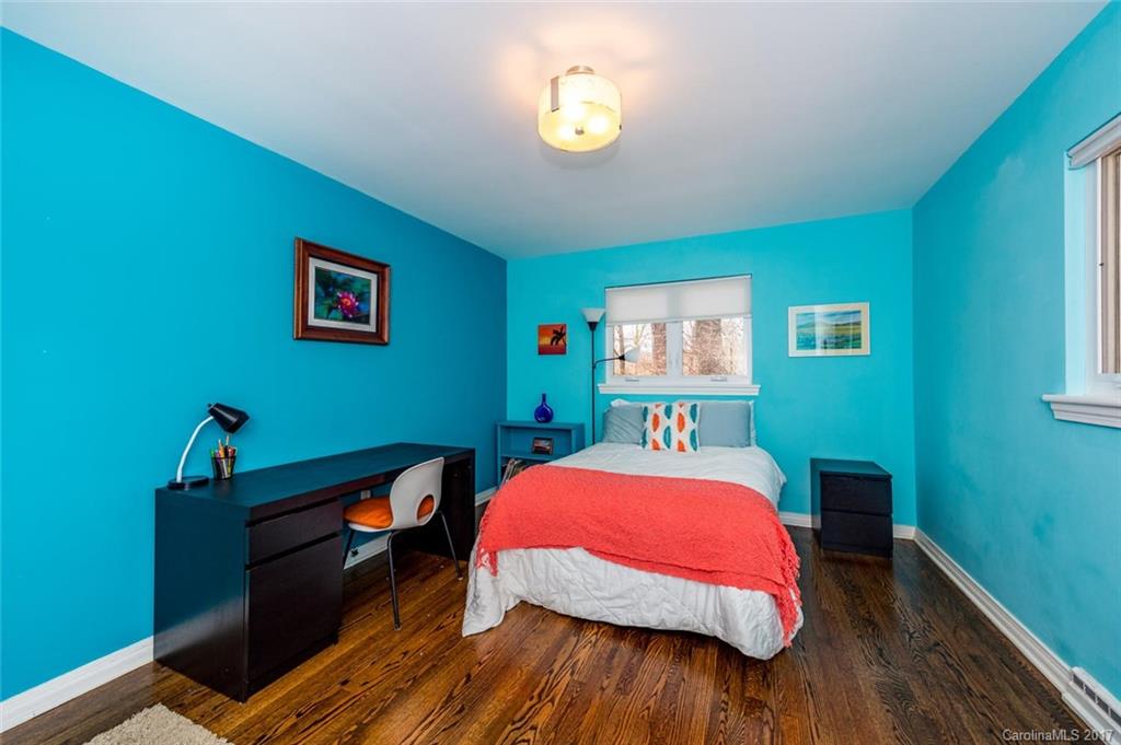 10 Woodcrest Road Asheville NC 28804