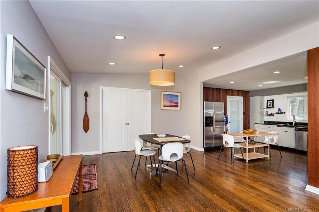 10 Woodcrest Road Asheville NC 28804