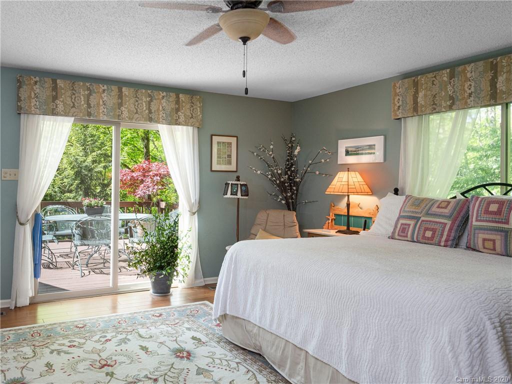 390 Lynn Cove Road Asheville NC 28804