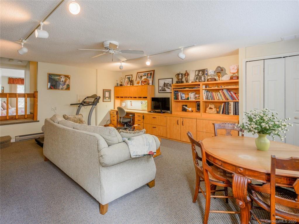 390 Lynn Cove Road Asheville NC 28804
