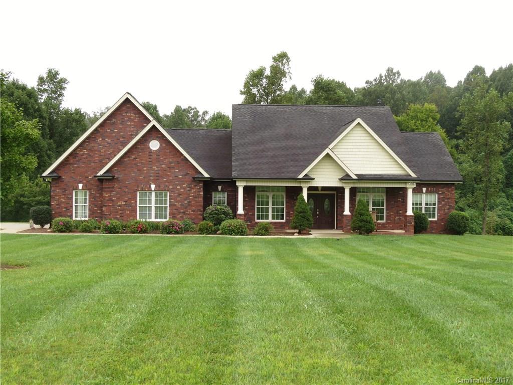 152 Cedar Lake Drive Statesville NC 28625