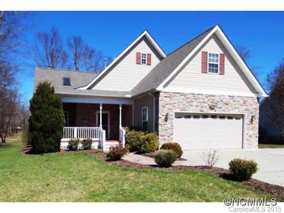 314 Kingfisher Lane Mills River NC 28759