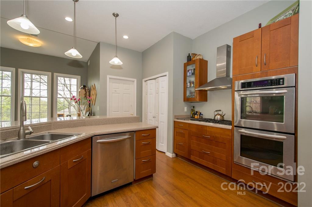 51 Timberwood Drive Asheville NC 28806