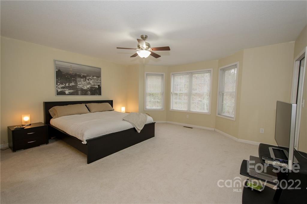 51 Timberwood Drive Asheville NC 28806