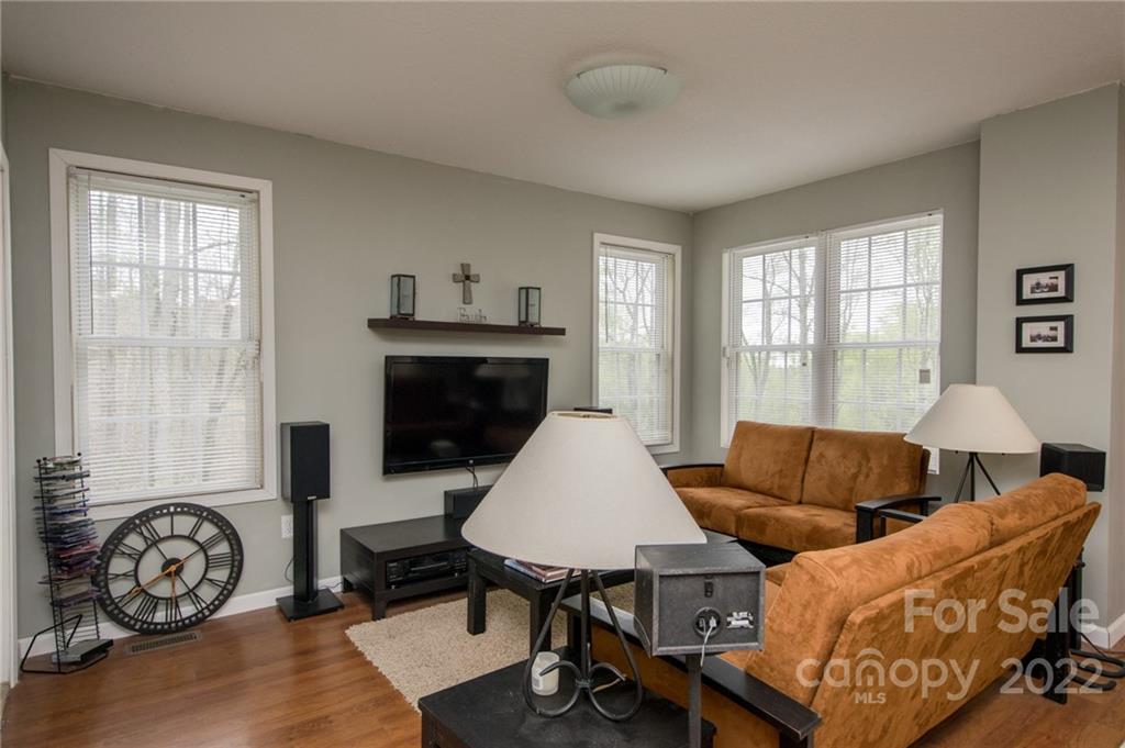 51 Timberwood Drive Asheville NC 28806