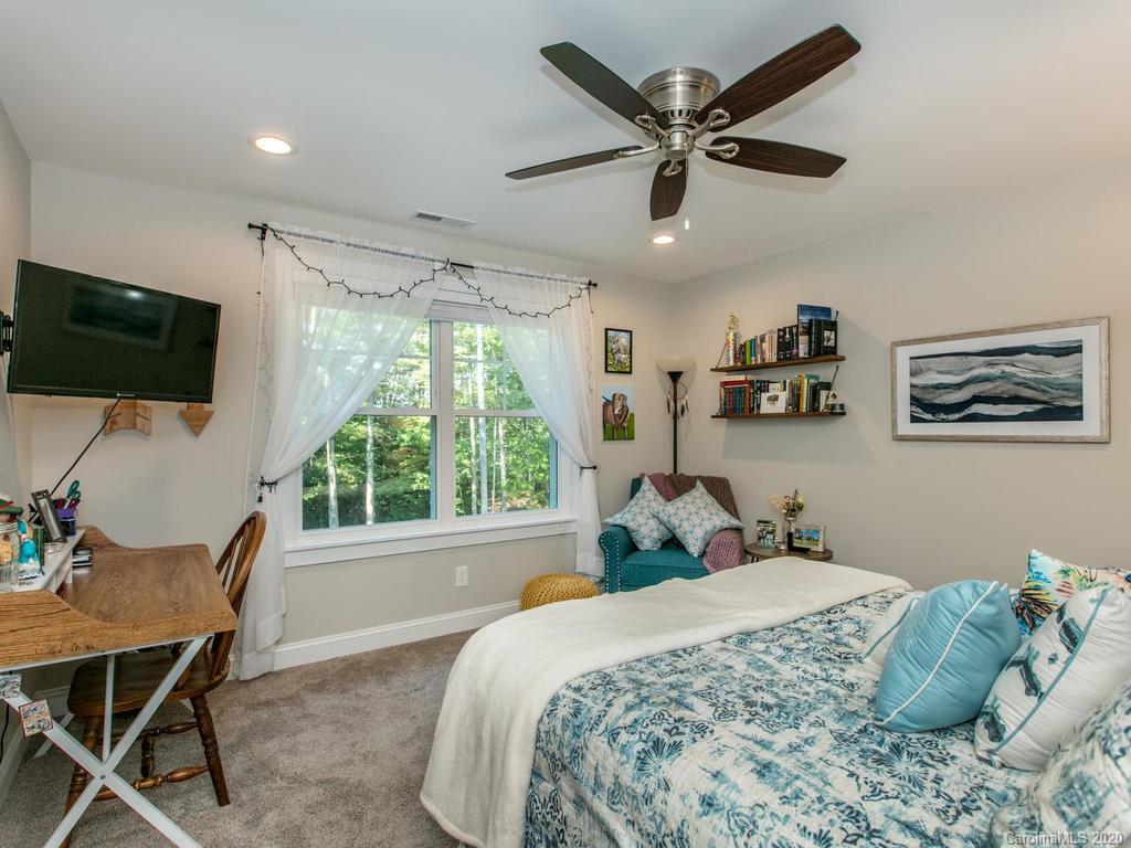 21 Ducketts Grove Road Fletcher NC 28732