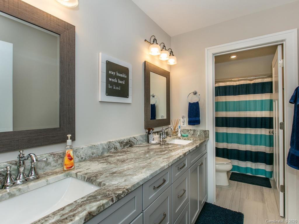 21 Ducketts Grove Road Fletcher NC 28732