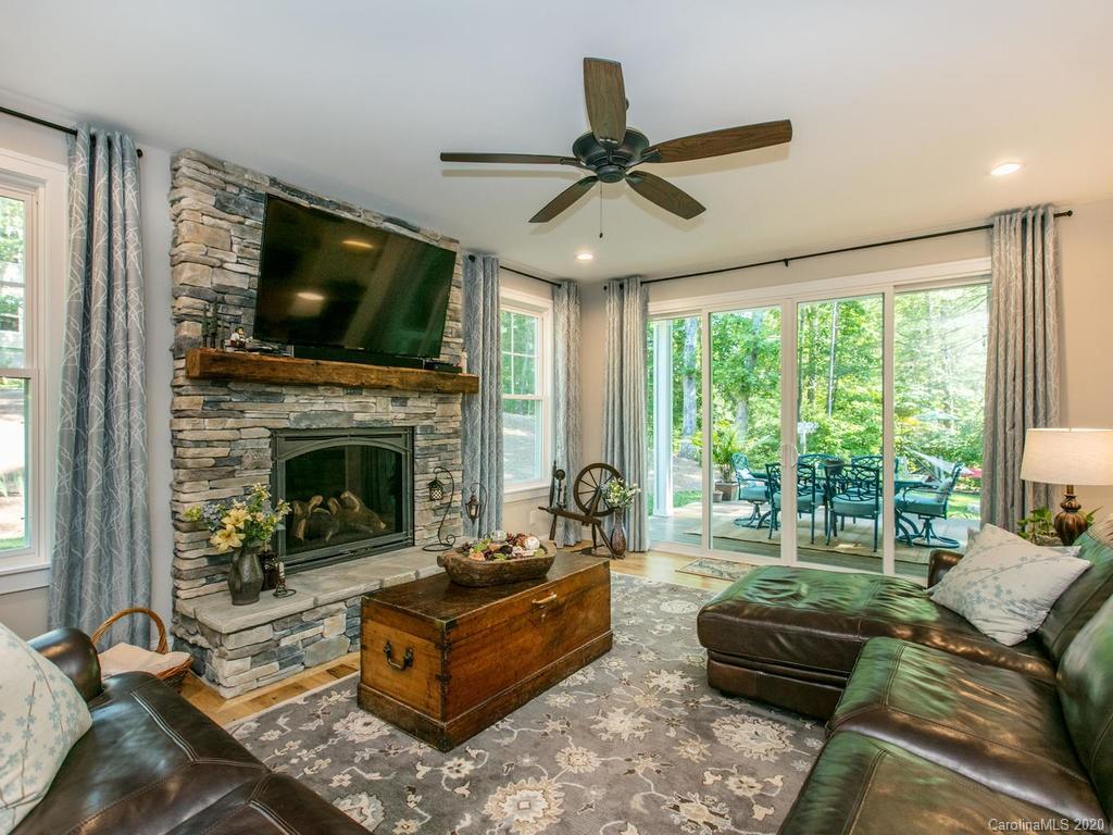 21 Ducketts Grove Road Fletcher NC 28732