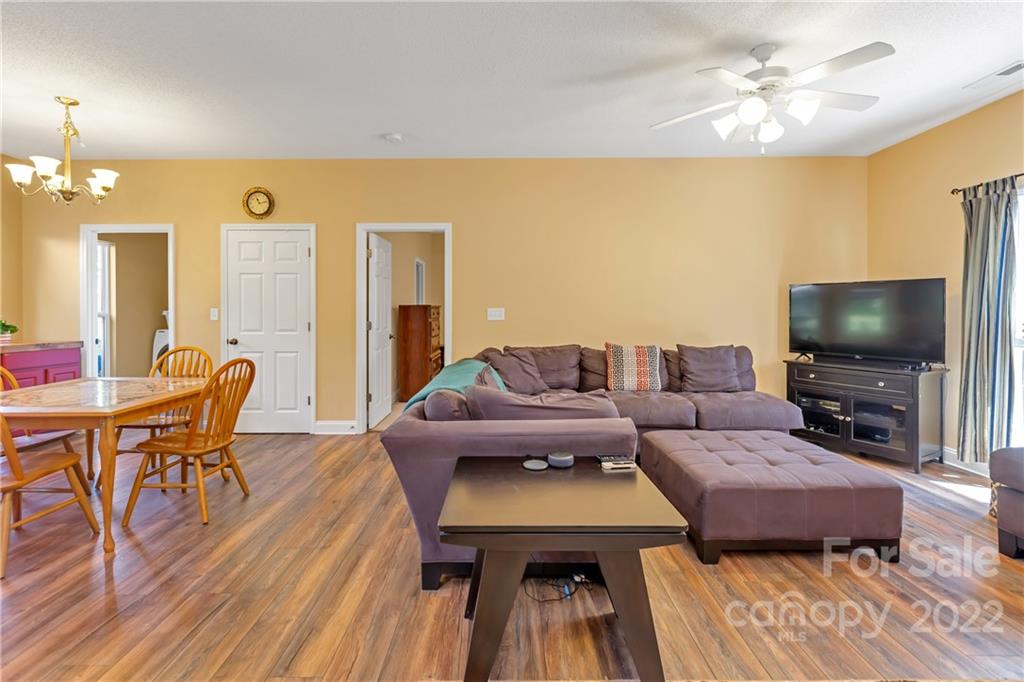 103 Macdougall Lane Weaverville NC 28787