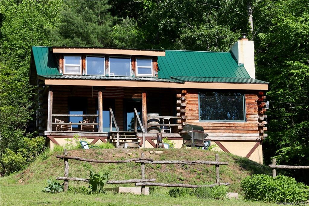 883 Hidden Valley Road Clyde NC 28721