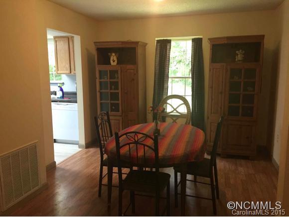 16 Townview Drive Asheville NC 28806