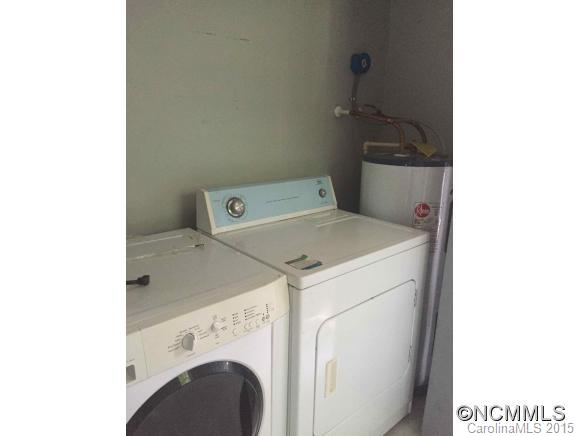 16 Townview Drive Asheville NC 28806