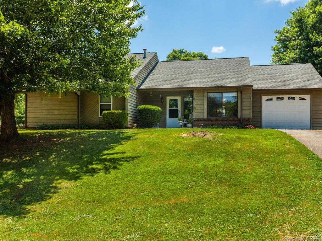 211 Scottlynn Drive Asheville NC 28806