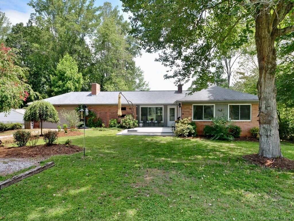 56 Oak Hill Road Candler NC 28715