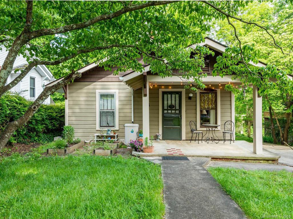 17 Oteen Park Place Asheville NC 28805