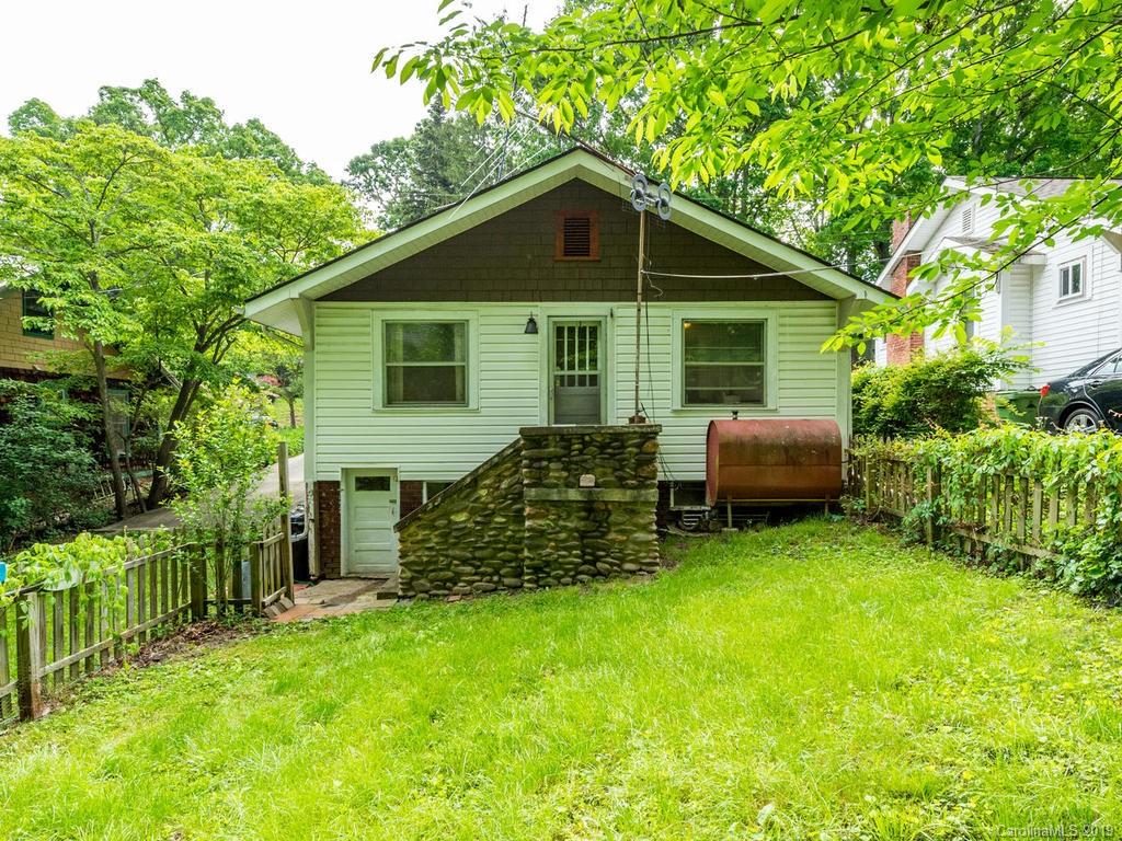 17 Oteen Park Place Asheville NC 28805