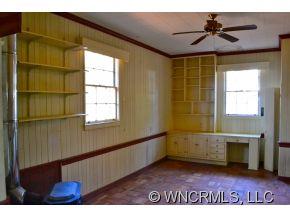 24 Ridgefield Place Asheville NC 28803