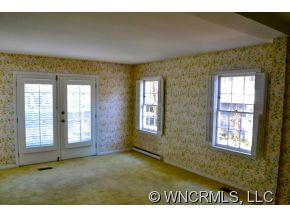 24 Ridgefield Place Asheville NC 28803