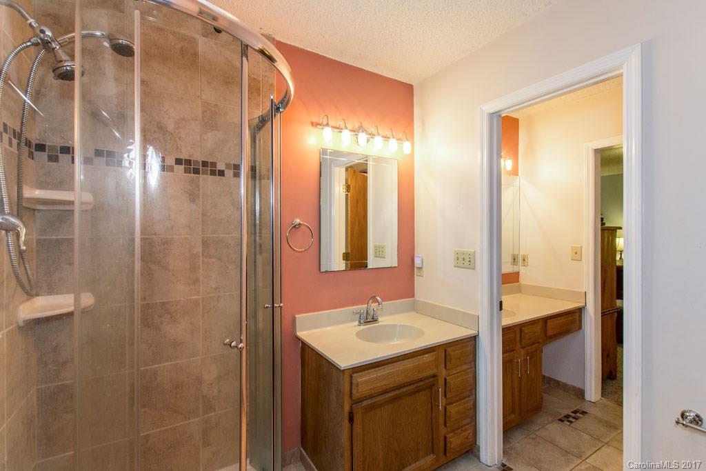 35 Spring Hill Drive Asheville NC 28804