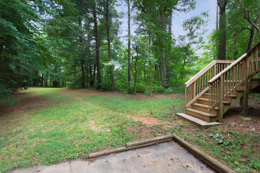 35 Spring Hill Drive Asheville NC 28804