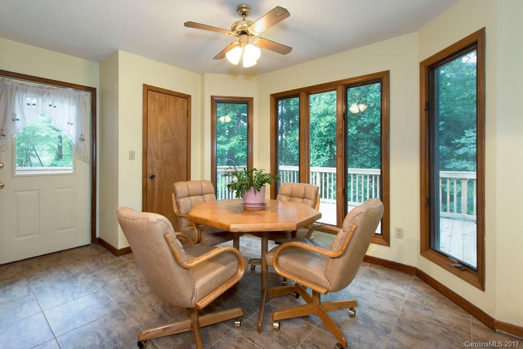 35 Spring Hill Drive Asheville NC 28804
