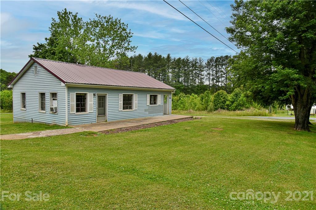 96 Glenwood Loop Marion NC 28752