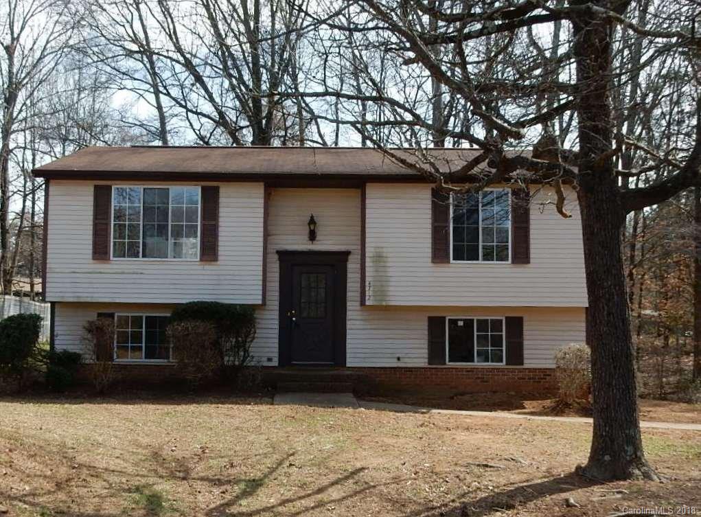 4712 Cheviot Road Charlotte NC 28269
