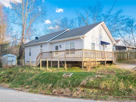 19 Busbee View Road Asheville NC 28803