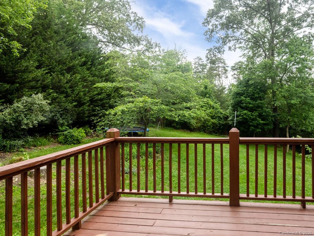 14 Whitetail Drive Weaverville NC 28787