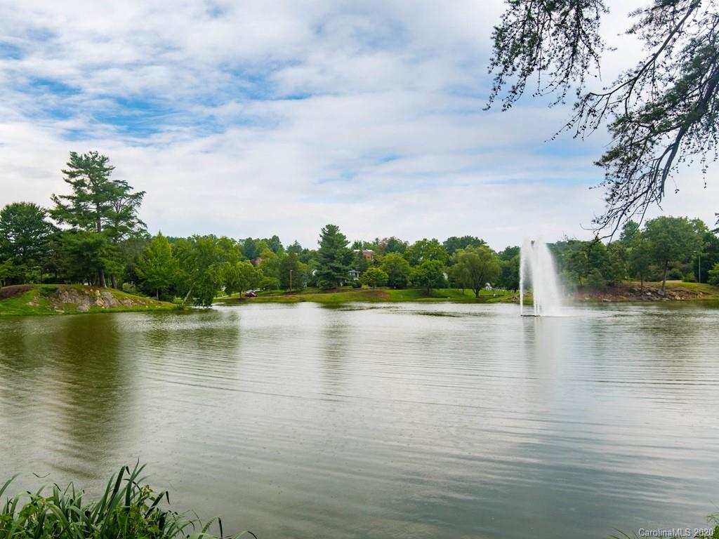 14 Whitetail Drive Weaverville NC 28787