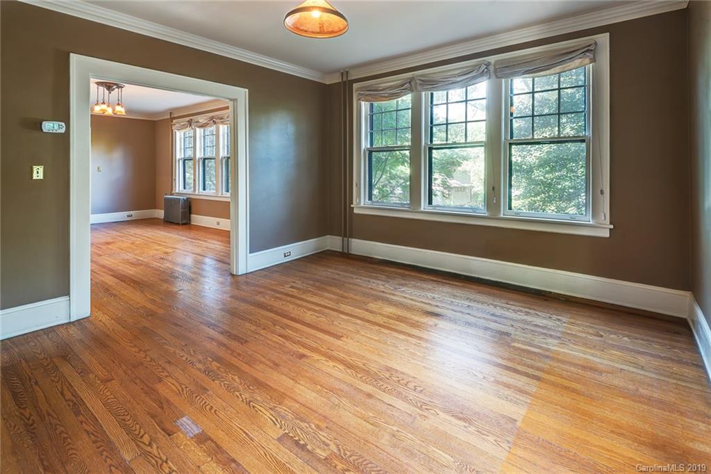 204 Pearson Drive Asheville NC 28801