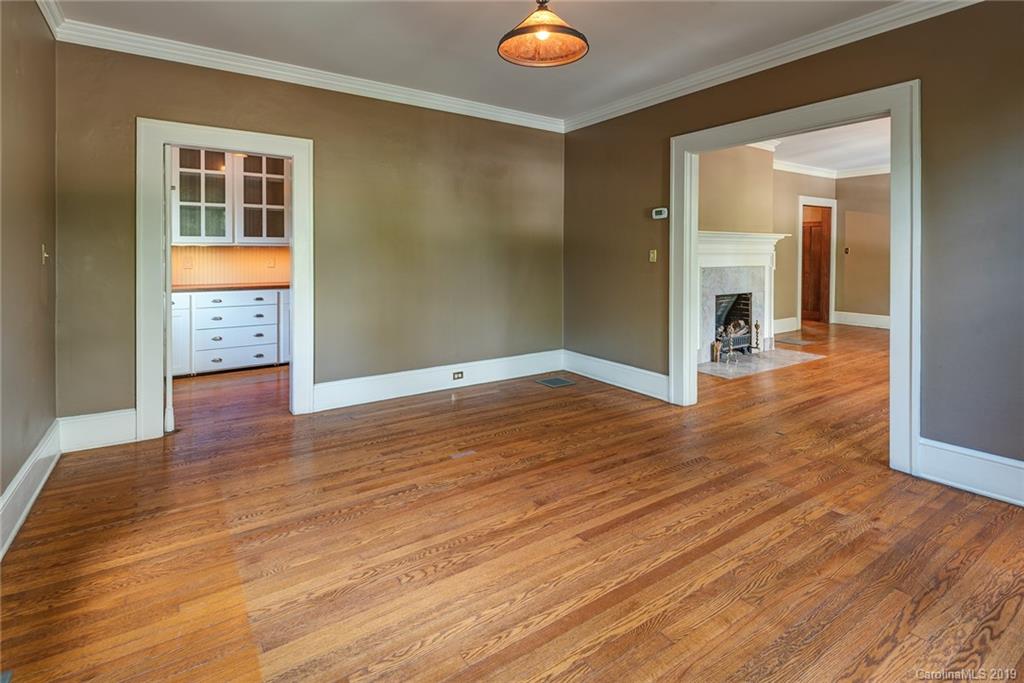 204 Pearson Drive Asheville NC 28801