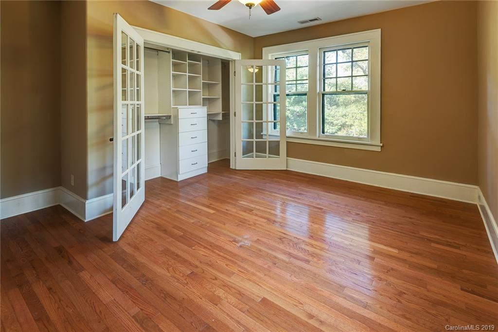 204 Pearson Drive Asheville NC 28801