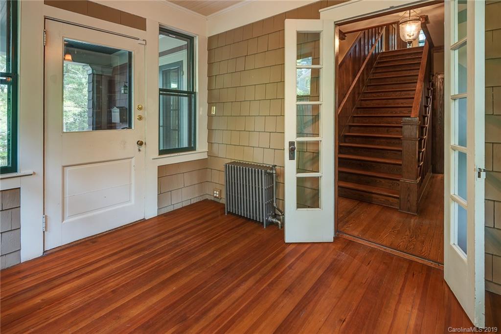 204 Pearson Drive Asheville NC 28801