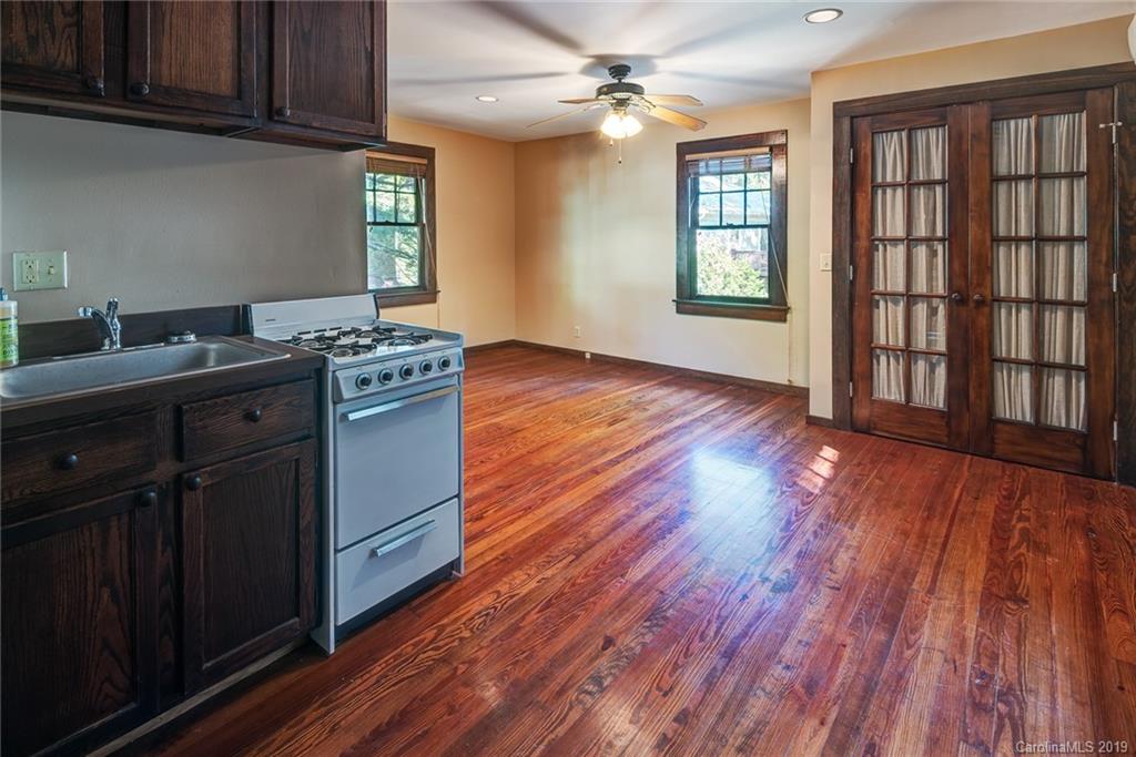 204 Pearson Drive Asheville NC 28801