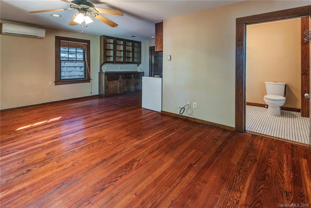 204 Pearson Drive Asheville NC 28801