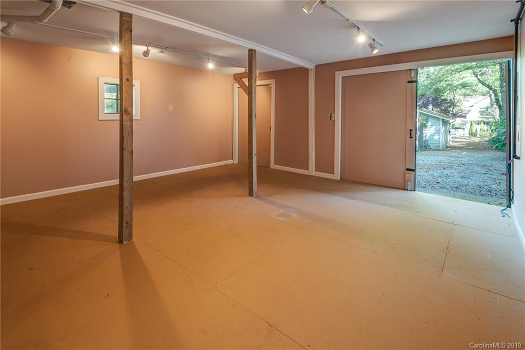 204 Pearson Drive Asheville NC 28801