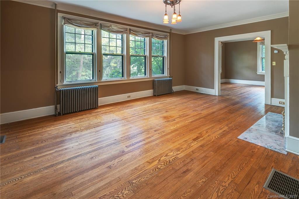 204 Pearson Drive Asheville NC 28801