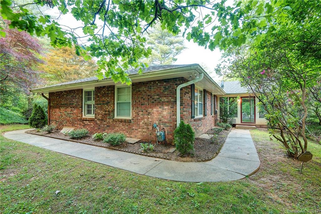 3 Wilderness Cove Road Asheville NC 28804