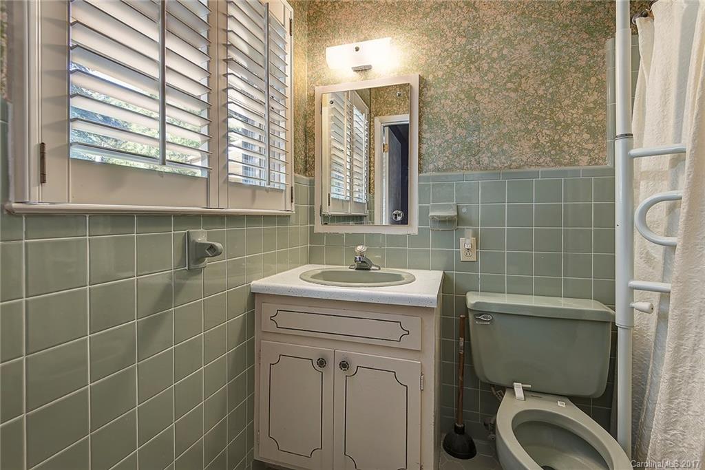 3 Wilderness Cove Road Asheville NC 28804